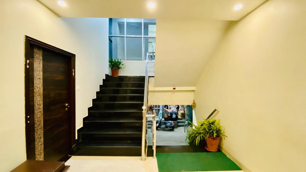 Hotel Pulse Inn Near Railway Station Jaipur Exteriör bild