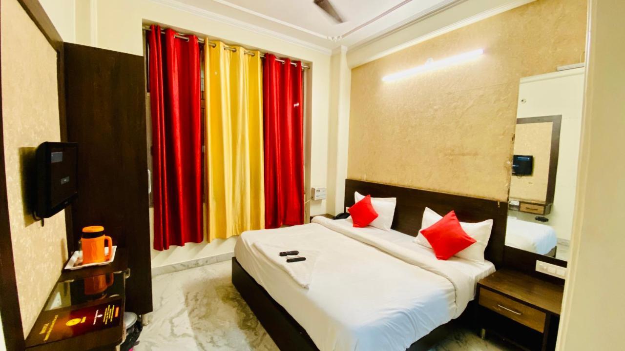 Hotel Pulse Inn Near Railway Station Jaipur Exteriör bild