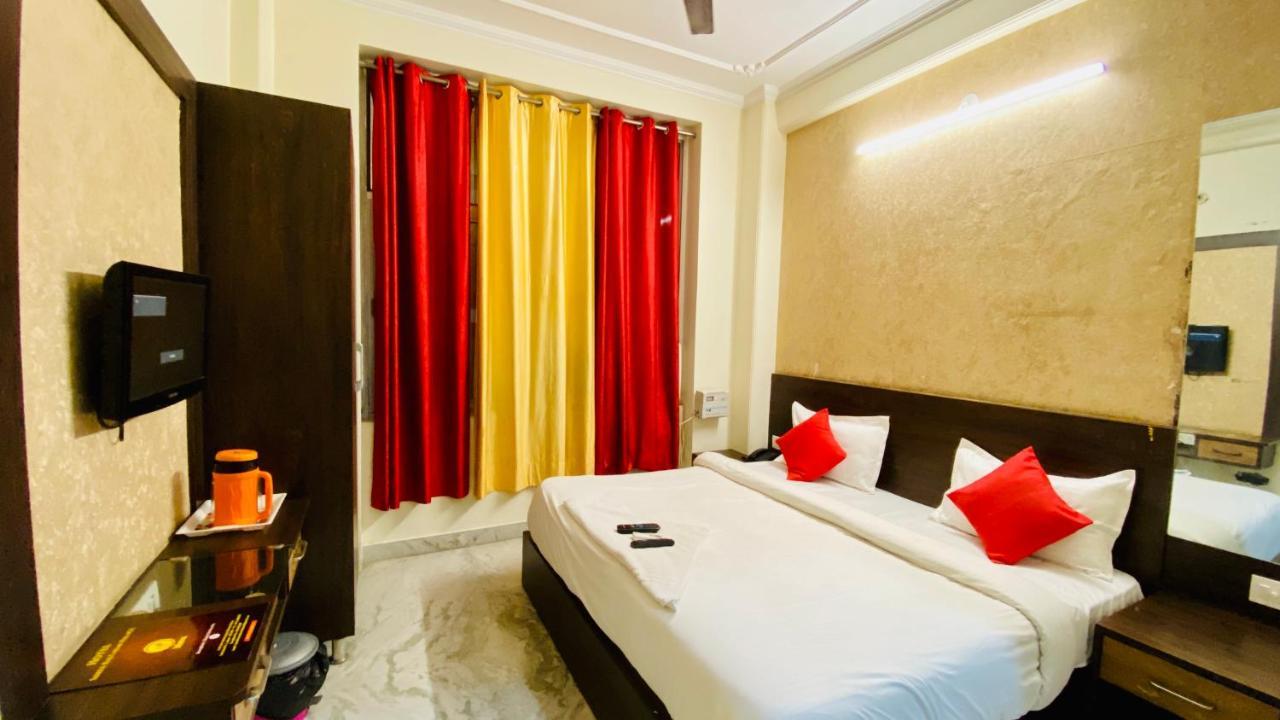 Hotel Pulse Inn Near Railway Station Jaipur Exteriör bild
