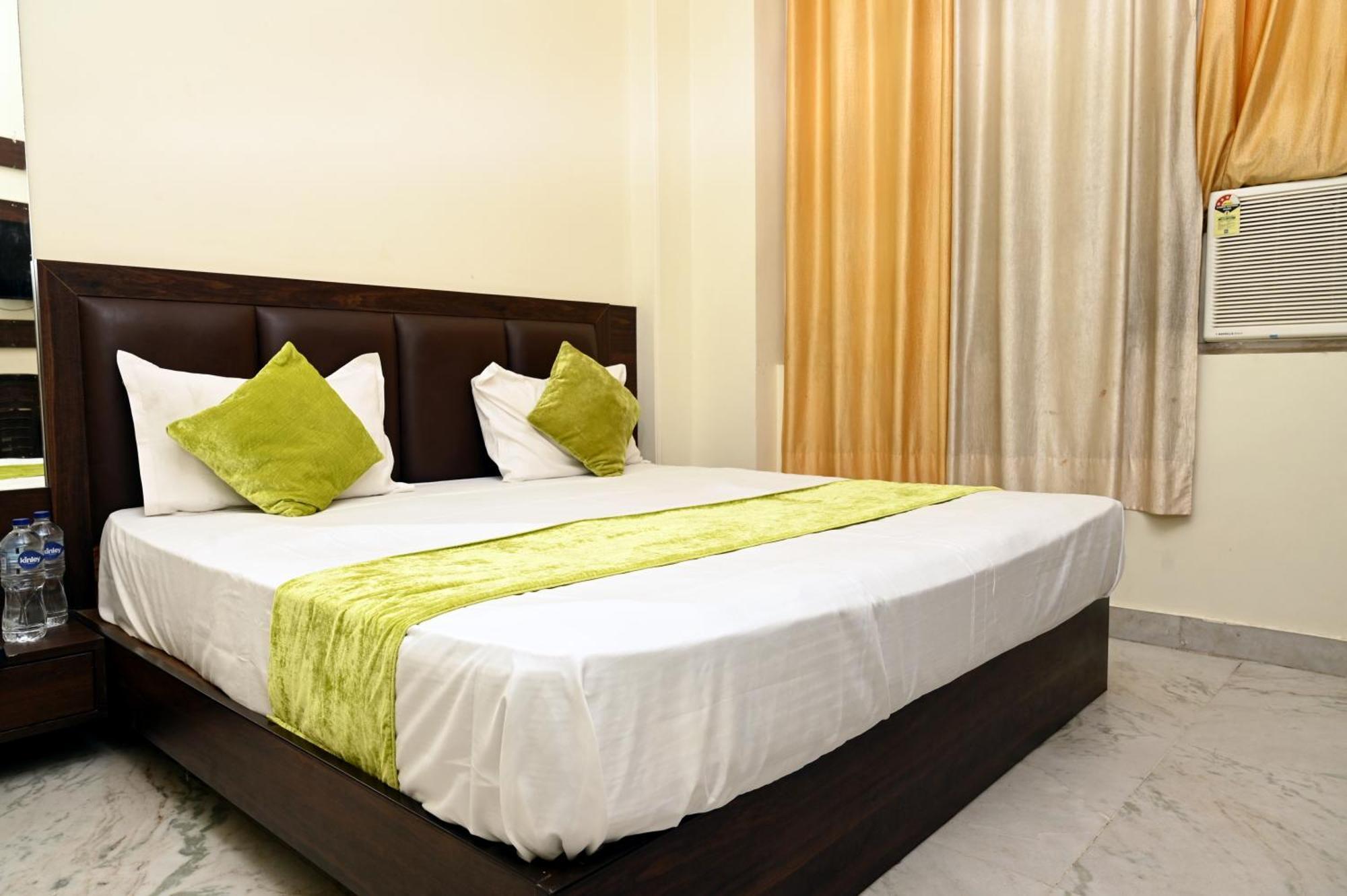 Hotel Pulse Inn Near Railway Station Jaipur Exteriör bild