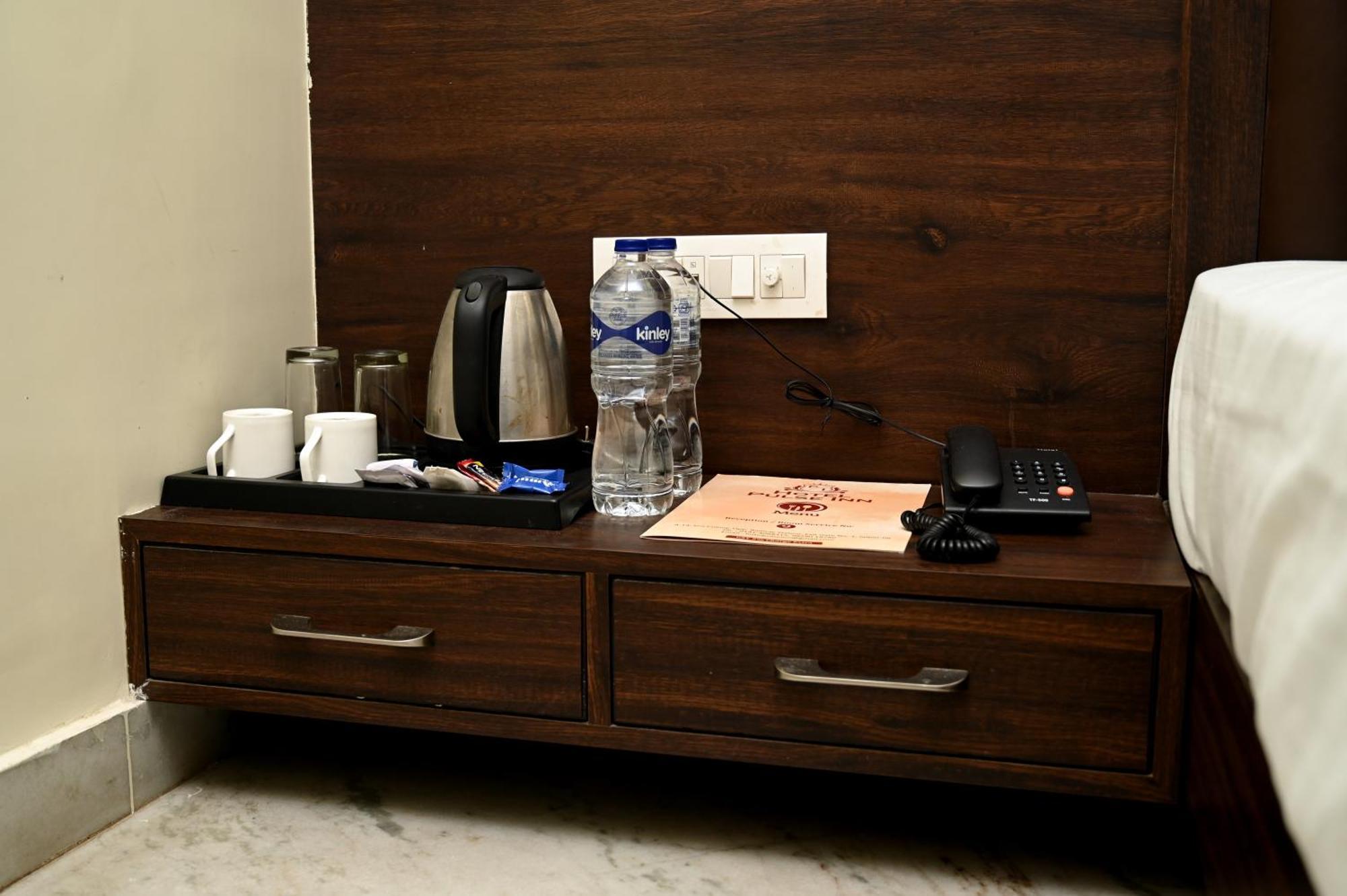 Hotel Pulse Inn Near Railway Station Jaipur Exteriör bild