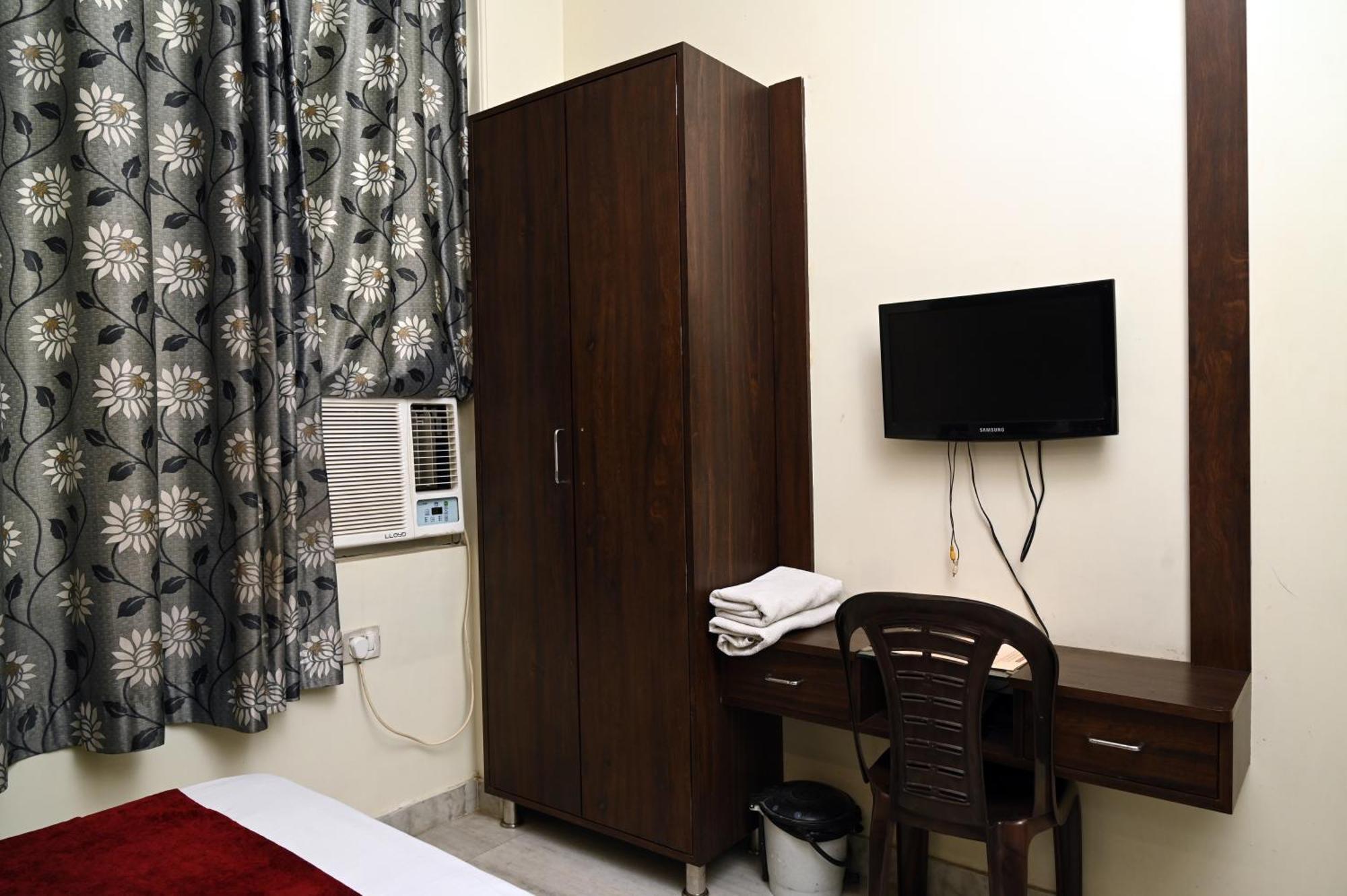 Hotel Pulse Inn Near Railway Station Jaipur Exteriör bild