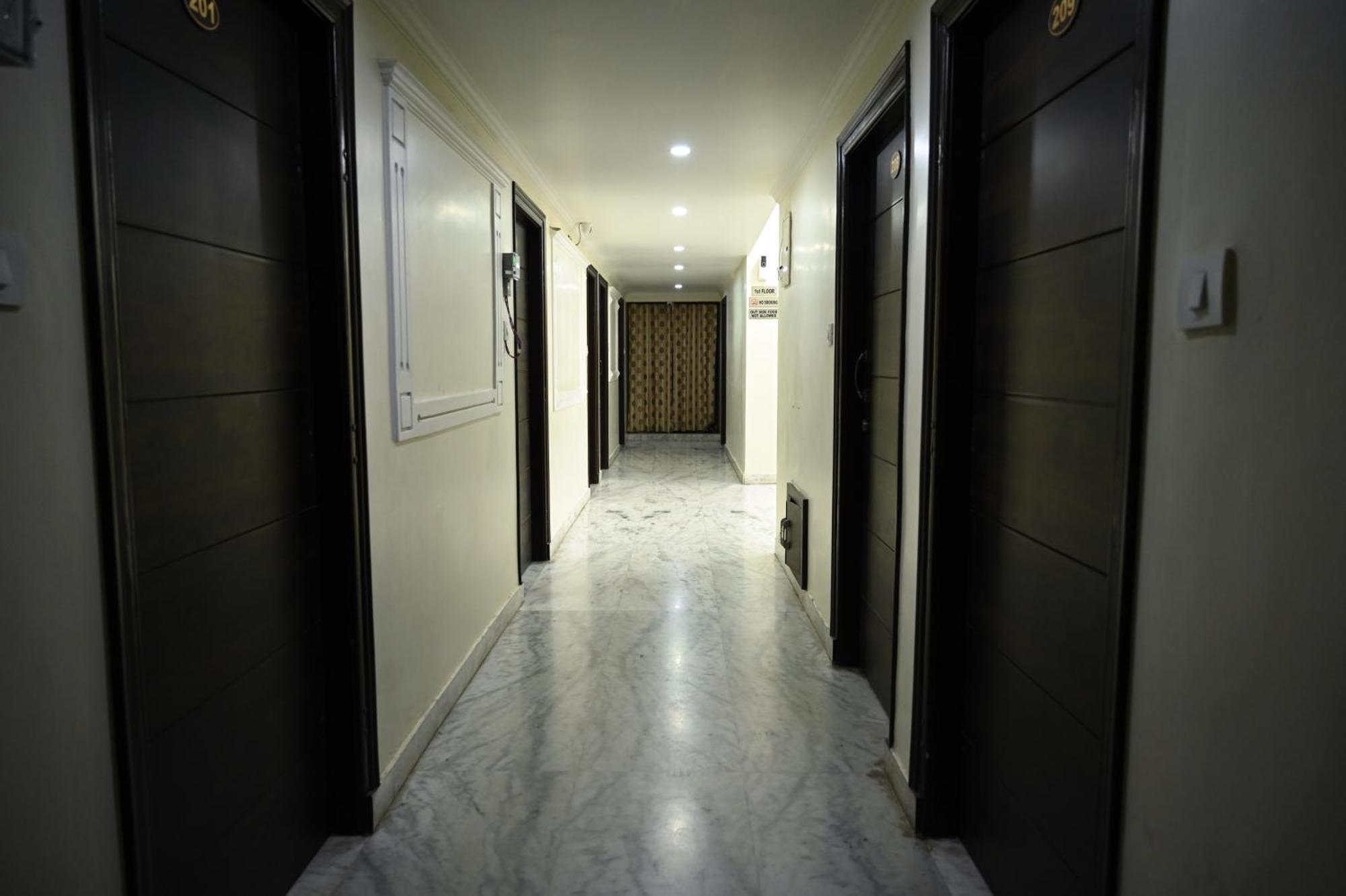 Hotel Pulse Inn Near Railway Station Jaipur Exteriör bild