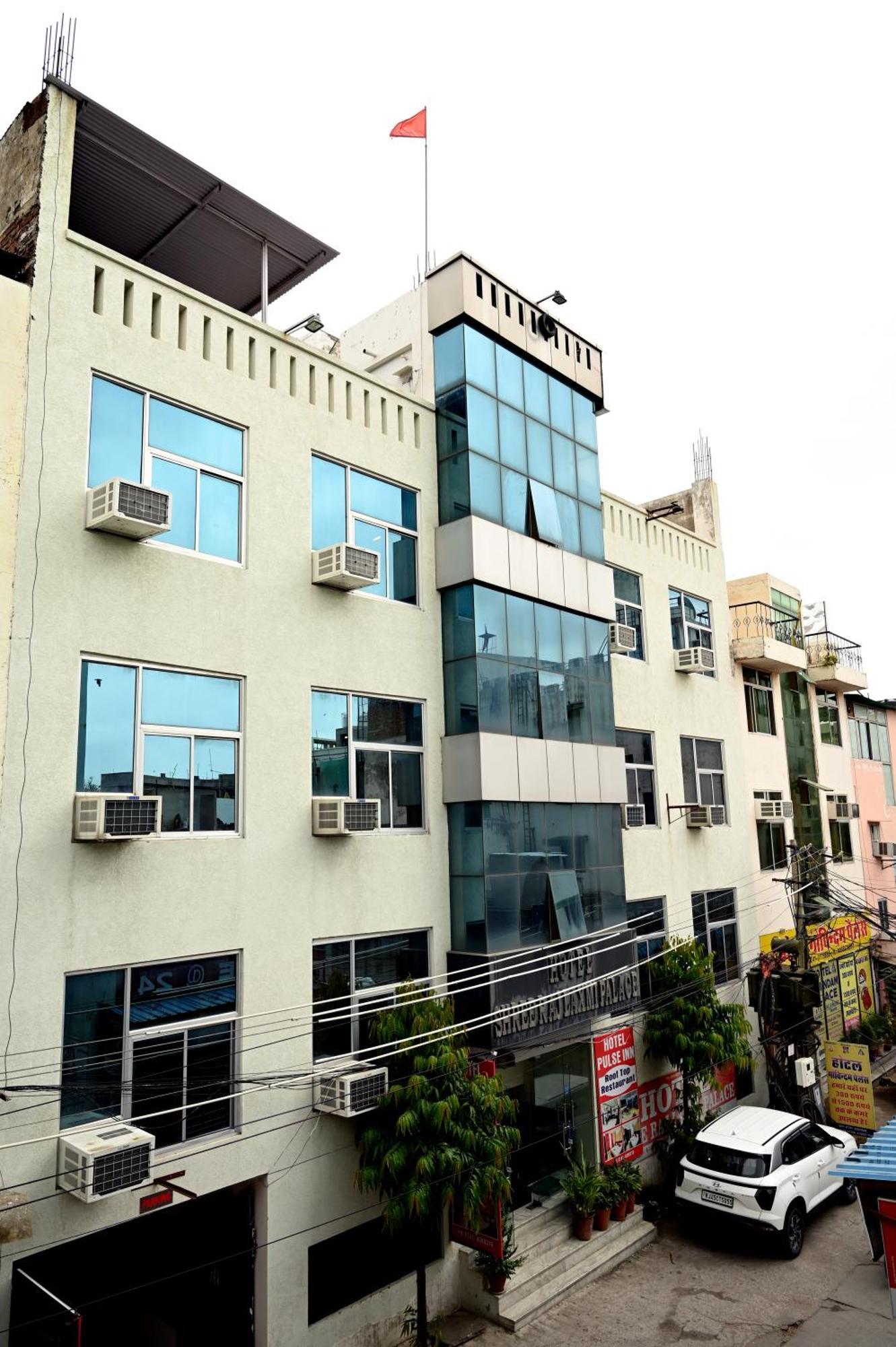 Hotel Pulse Inn Near Railway Station Jaipur Exteriör bild